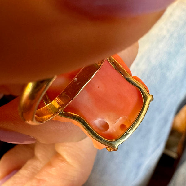 RARE Collectible 14kt Gold Carved Coral Goddess Ring