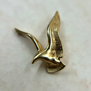 Vintage 14kt Gold Flying Bird Pendant