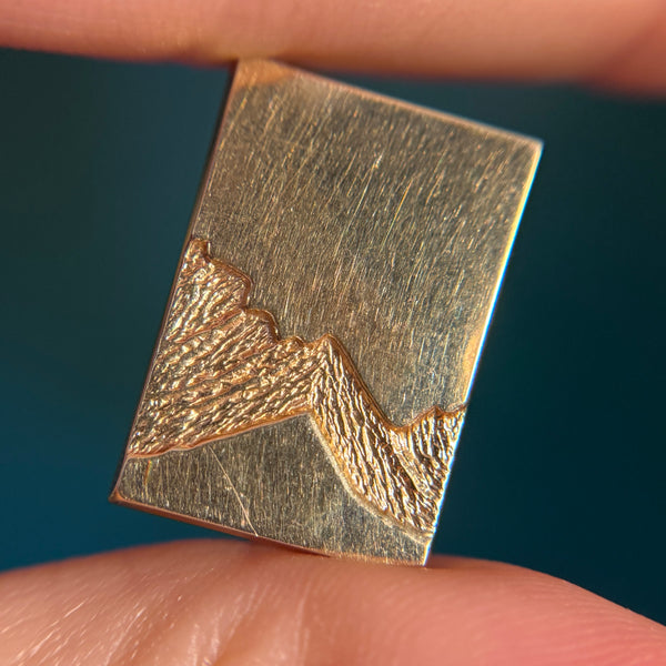 14kt Gold Etched Mountain Pendant