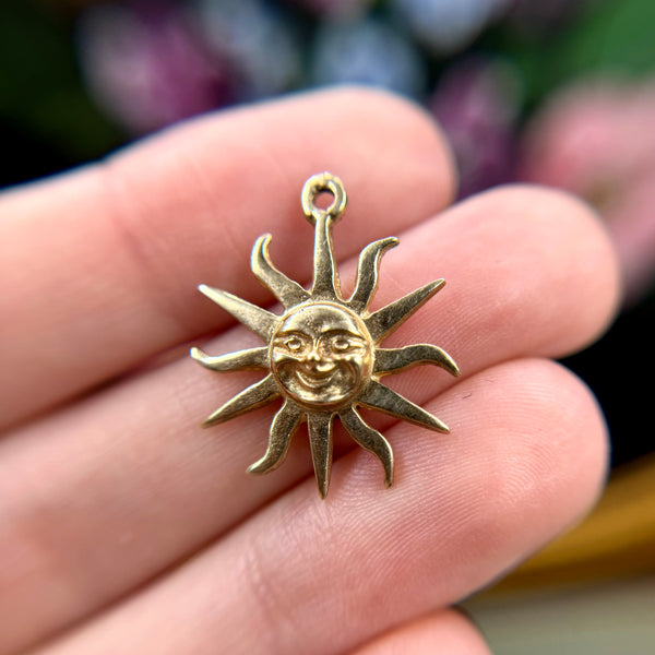 Unique Vintage 14kt Gold Anthropomorphic Sun Pendant