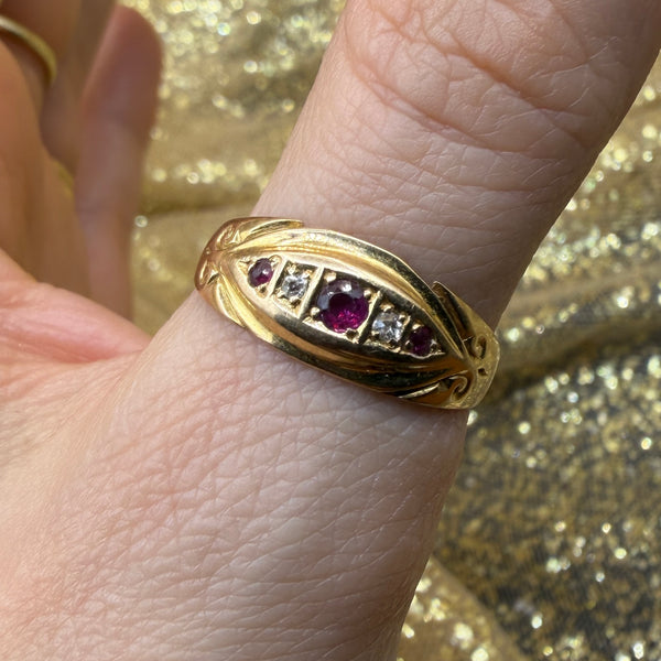 Antique 18kt Ruby Diamond Boat Ring