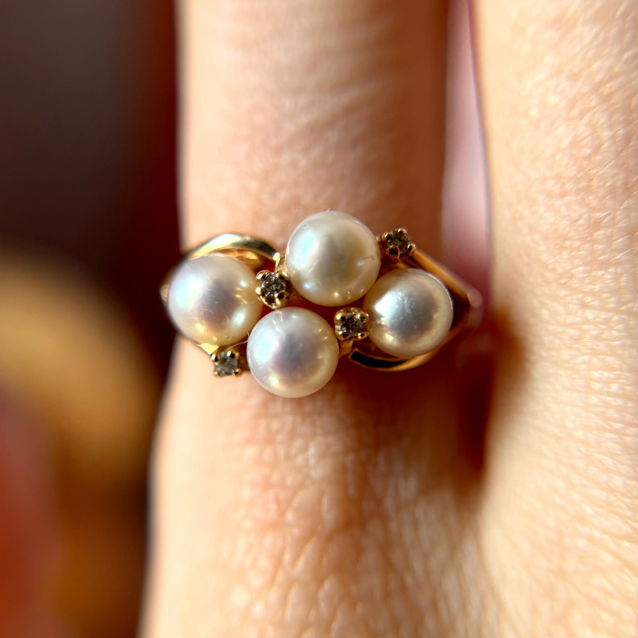 Vintage 10kt Gold Pearl + Diamond Ring
