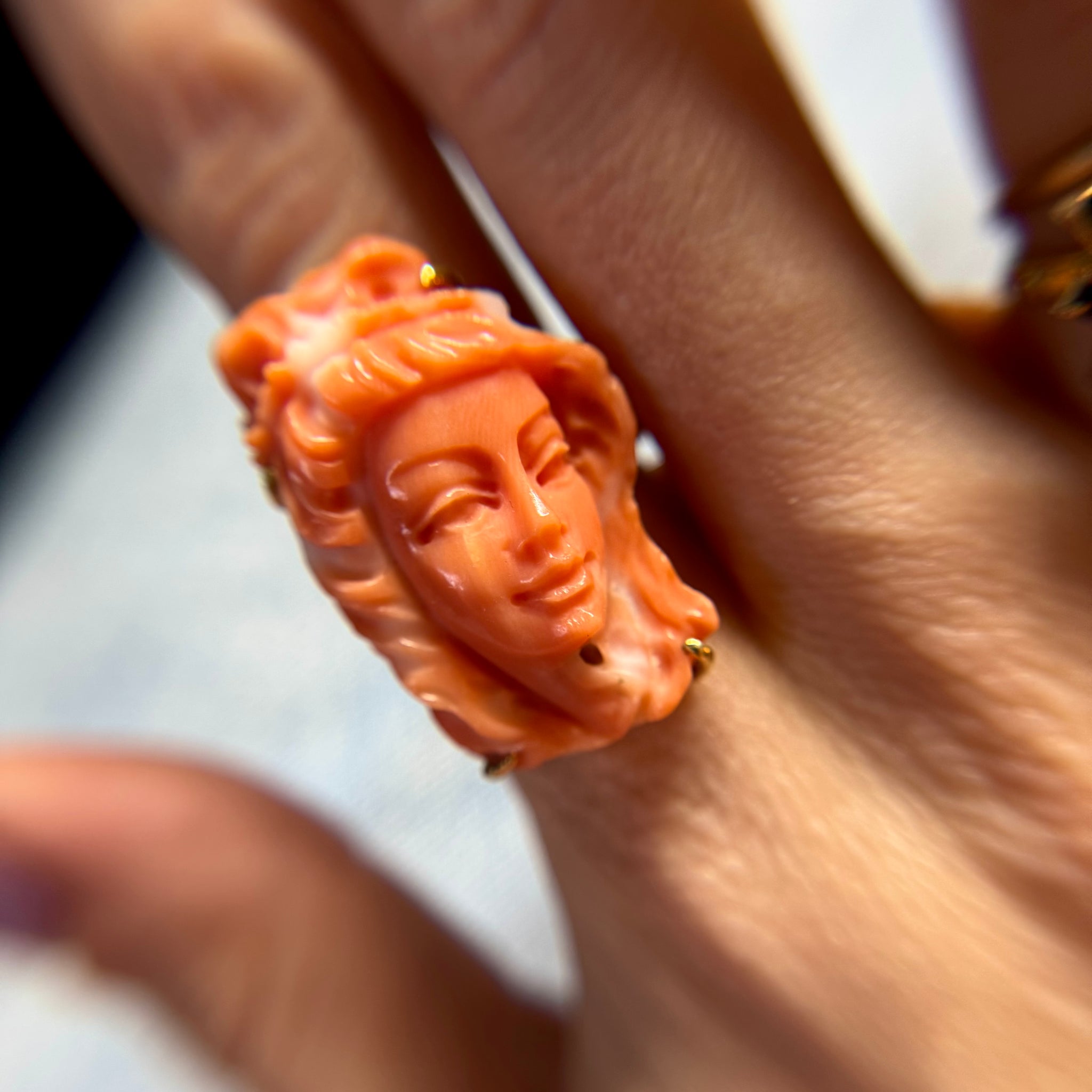 RARE Collectible 14kt Gold Carved Coral Goddess Ring