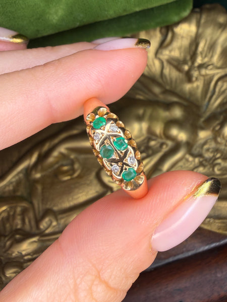 18ct Emerald Diamond Boat Ring