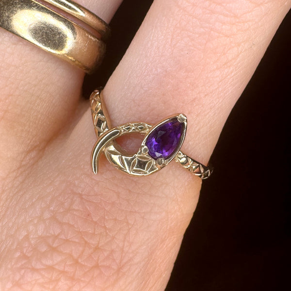 Vintage 9ct Gold Amethyst Snake Ring