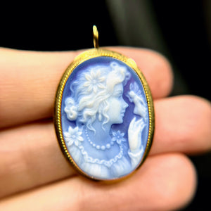 RARE 18kt Gold Cameo Fairy Brooch Pendant