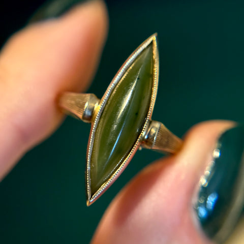 Vintage 10kt Gold Jade Navette Ring