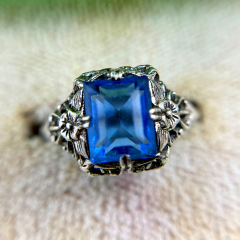 1940’s Sterling Silver Blue Glass Floral Ring