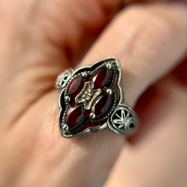 Vintage Sterling Garnet Cluster Ring