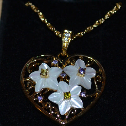Vintage Mother of Pearl Floral Heart Necklace