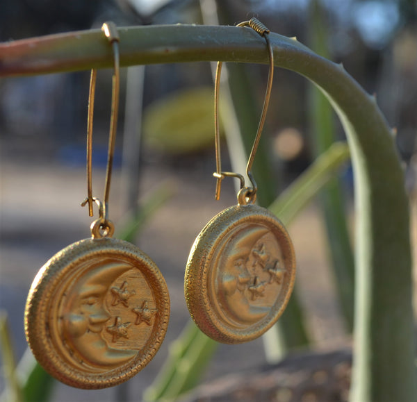 Vintage Crescent Moon Dangle Earrings