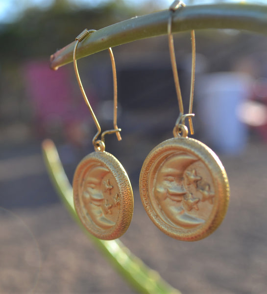Vintage Crescent Moon Dangle Earrings