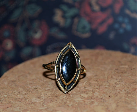 Vintage 18kt Gold Plated Ring with Black Stone