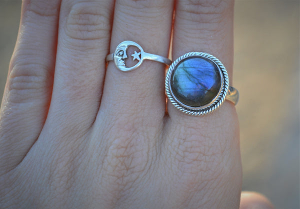 Sterling Silver Genuine Labradorite Dome Ring