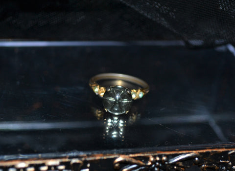Vintage Crystal Ball Ring 🔮