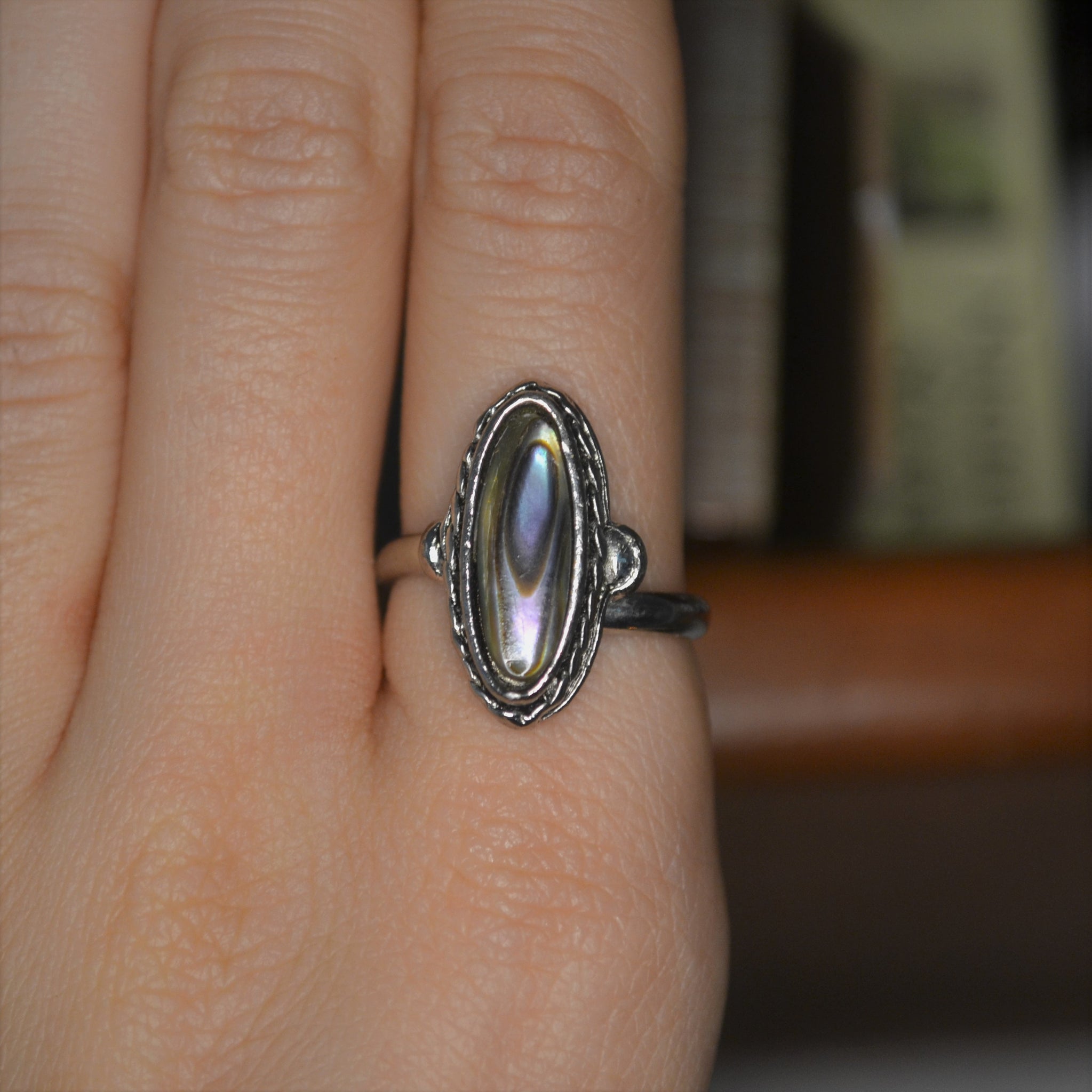 Vintage Oval Abalone Ring