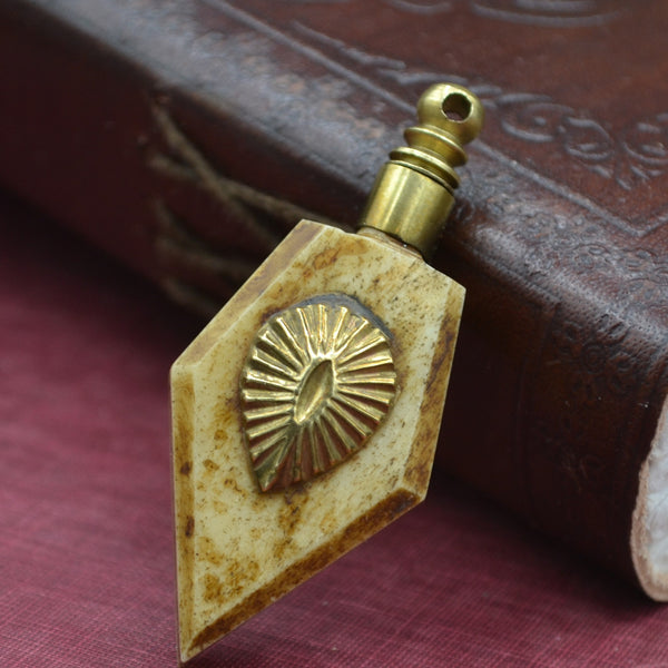 Vintage Snuff/Potion Pendant - Unknown Material