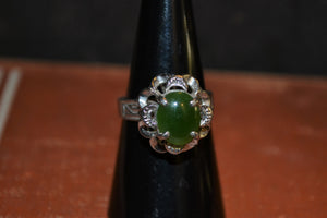 Vintage Sterling Silver Jade Floral Ring