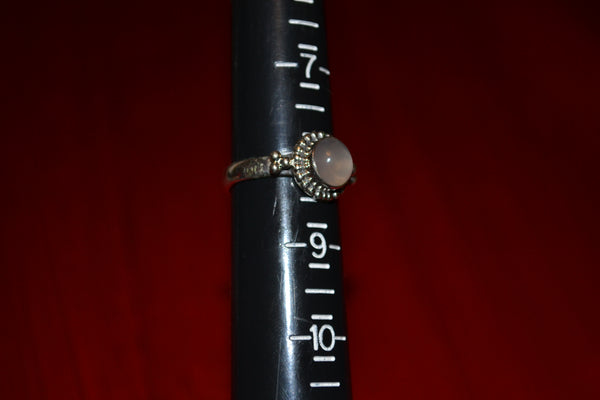 Vintage Moonstone 925 Silver Ring