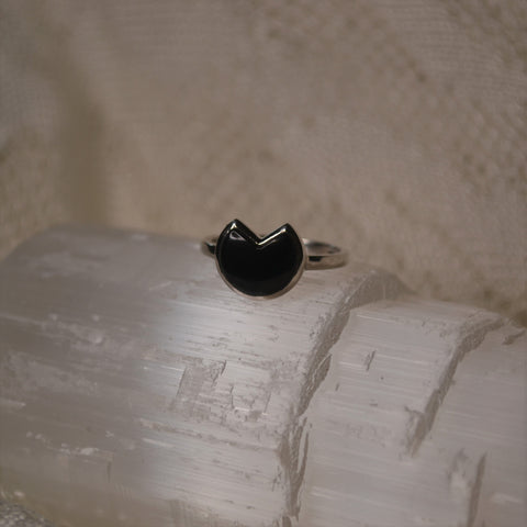 Sterling Silver Onyx Abstract Ring (1.9ct)