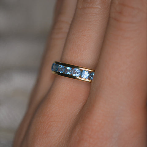 Gold Plated Sterling Silver Blue Topaz Band Ring (2.7ct)