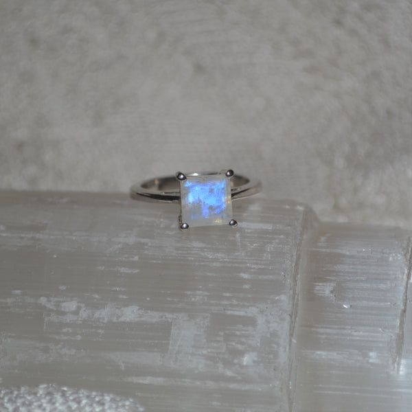 Sterling Silver Square Moonstone Ring (1.25ct)
