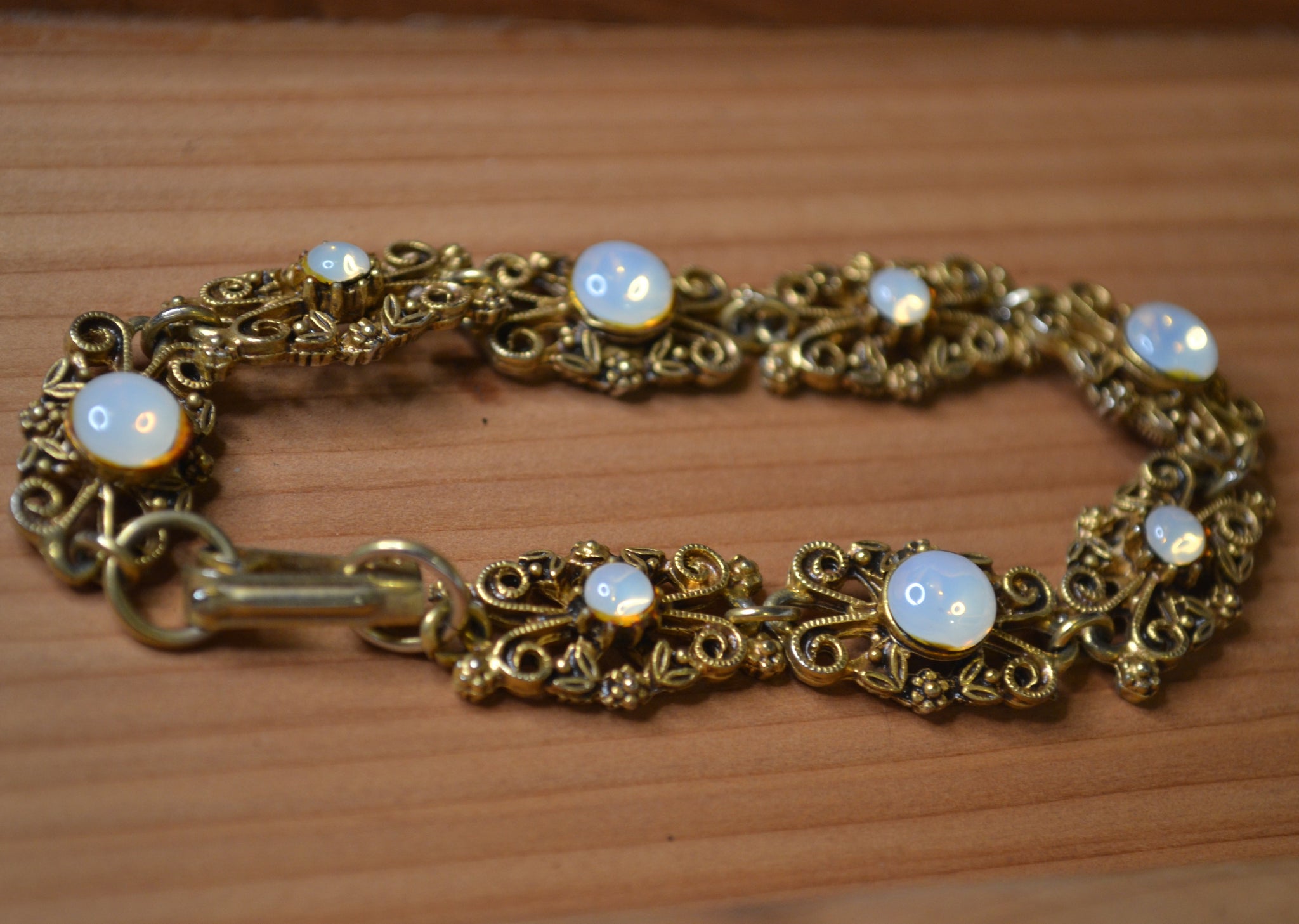 Vintage Faux Opal Drop Bracelet