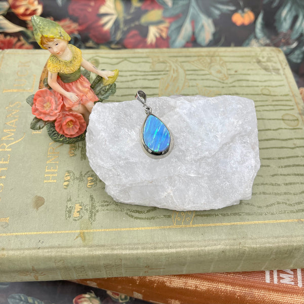 Vintage Mexican Silver Fire Blue Opal Teardrop Pendant