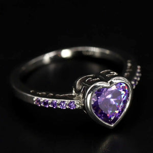 Vintage Sterling Silver Purple Heart Ring