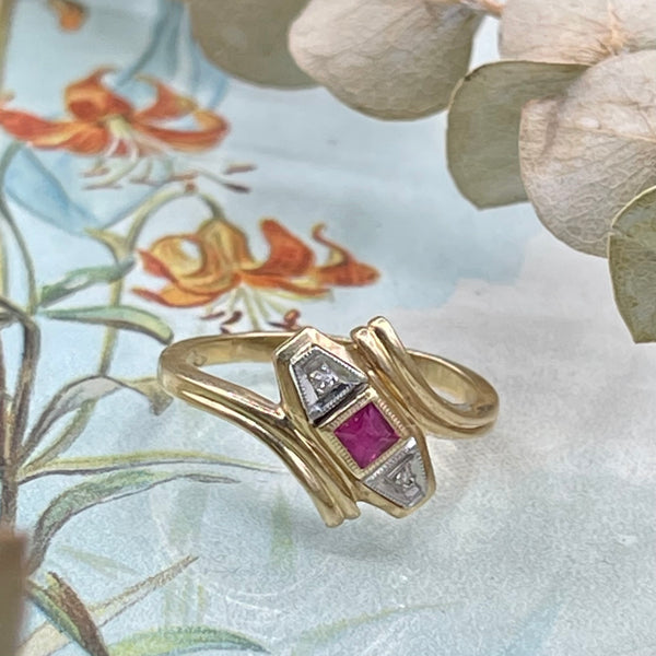 Vintage 10kt Yellow Gold Ring with Pink Tourmaline and White Gold Accents