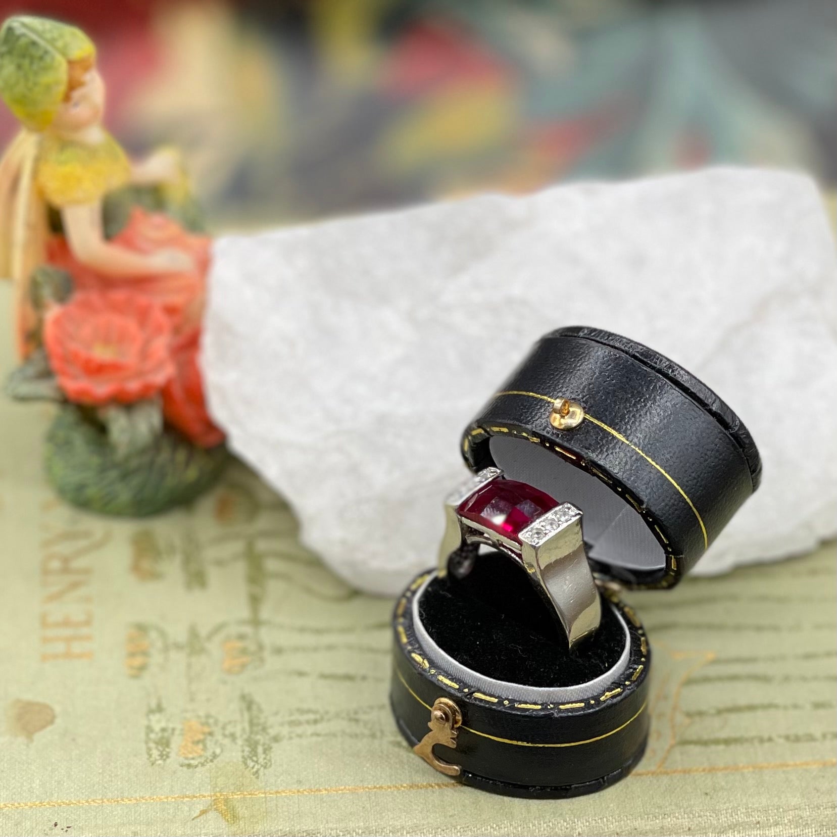 Sterling Silver Mid Century Ring with Faceted Garnet Gemstone