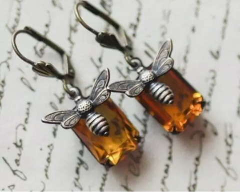 Bee+Honey Faux Citrine Earrings ⭐️