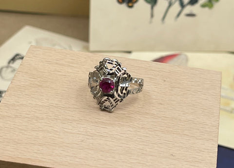Vintage Diamond Cut Sterling Filigree Ring with Ruby