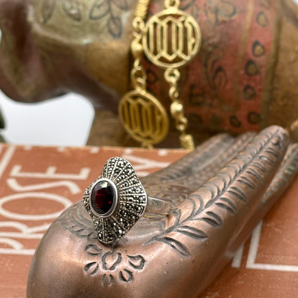 Vintage Abstract Garnet Sterling Silver Ring