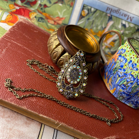 Vintage Victorian Style Drop Necklace