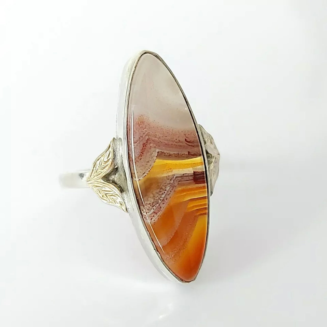 Art Deco Hallmarked Sterling Silver Banded Agate Ring with 10kt YG Shoulders