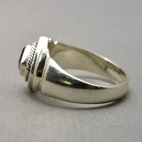 Vintage Sterling Silver Amethyst Ring