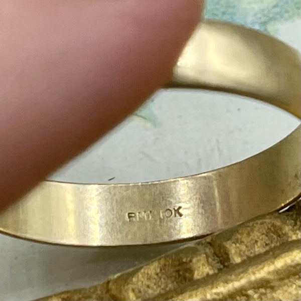 Vintage 10kt Solid Gold Band
