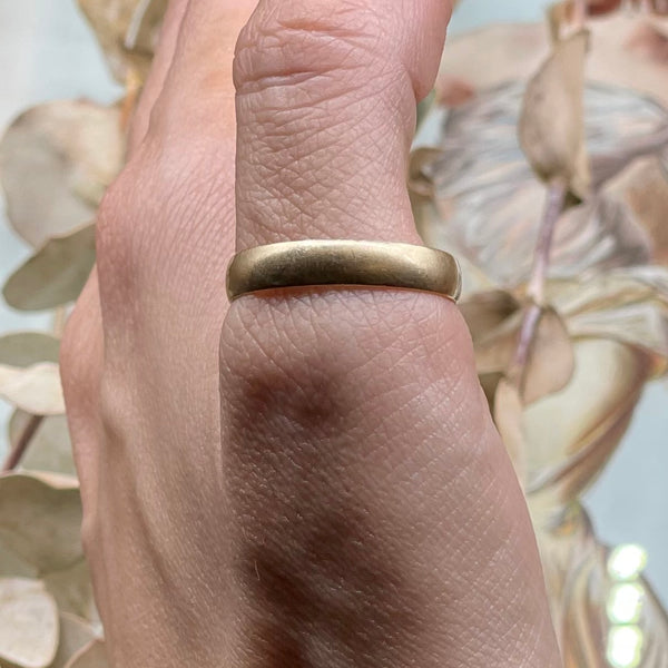 Vintage 10kt Solid Gold Band
