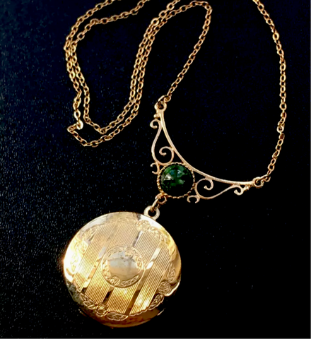 Vintage Sarah Coventry Signed Locket