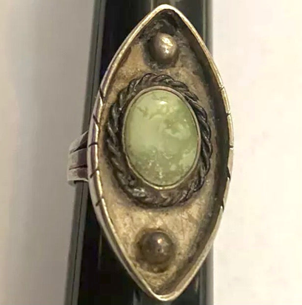 Vintage Handmade Sterling Silver Ring with Turquoise