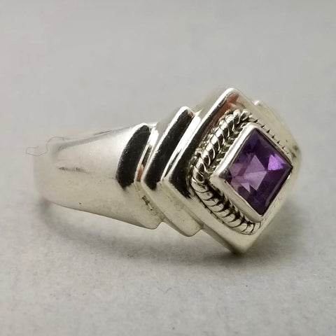 Vintage Sterling Silver Amethyst Ring