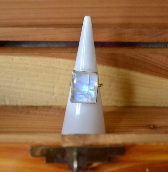 Moonstone Square 925 Silver Ring