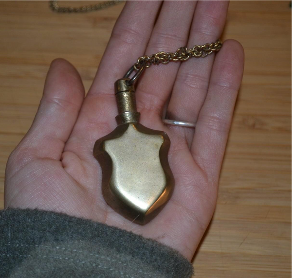 OLD Snuff/Poison Necklace