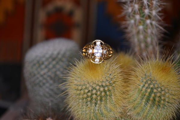 Unmarked Estate Sale Filigree Ring