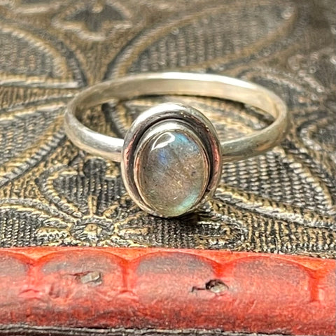Labradorite Solitaire Sterling Silver Ring