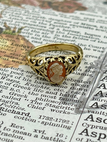 Vintage Gold Plated Filigree Cameo Ring