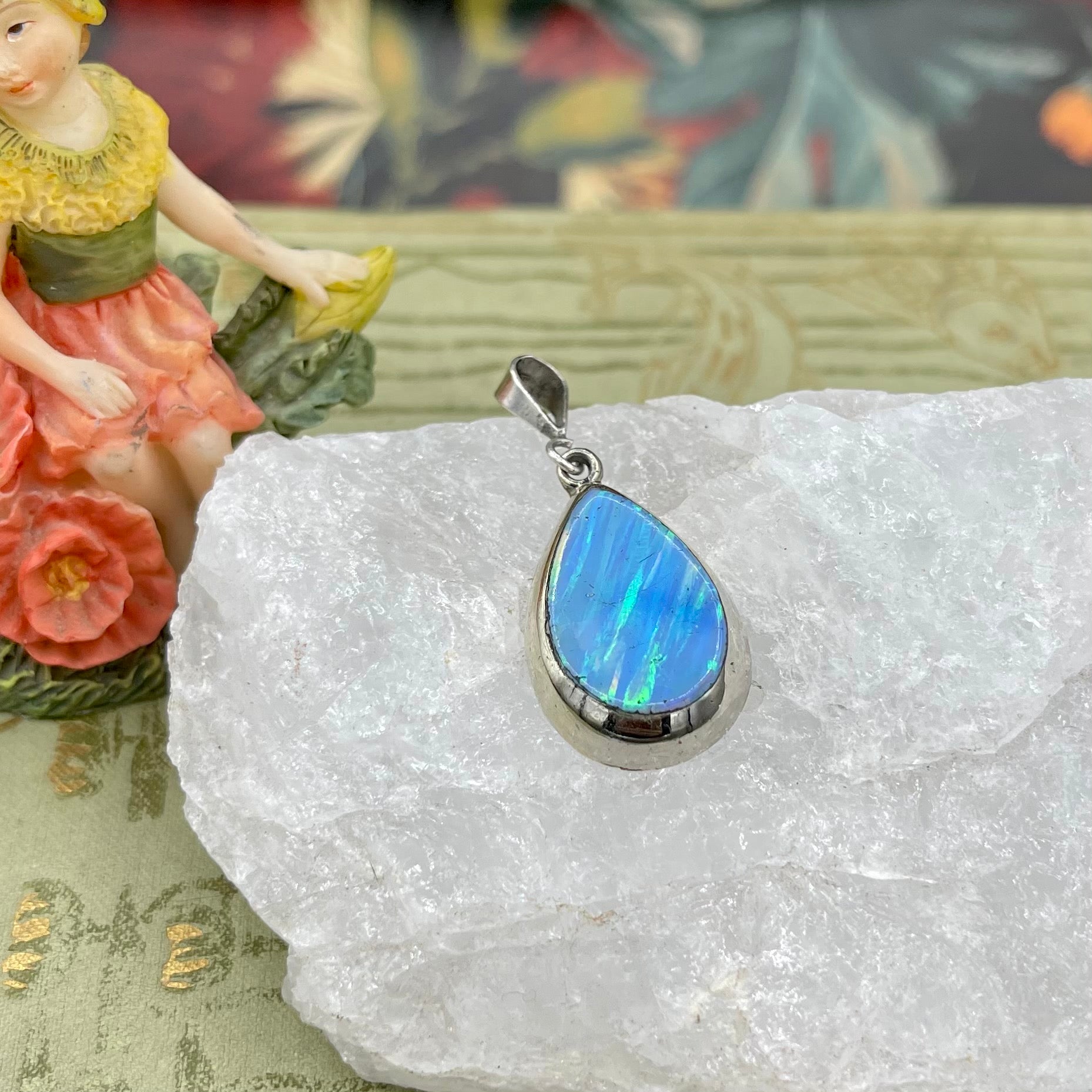 Vintage Mexican Silver Fire Blue Opal Teardrop Pendant