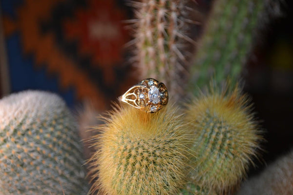 Unmarked Estate Sale Filigree Ring
