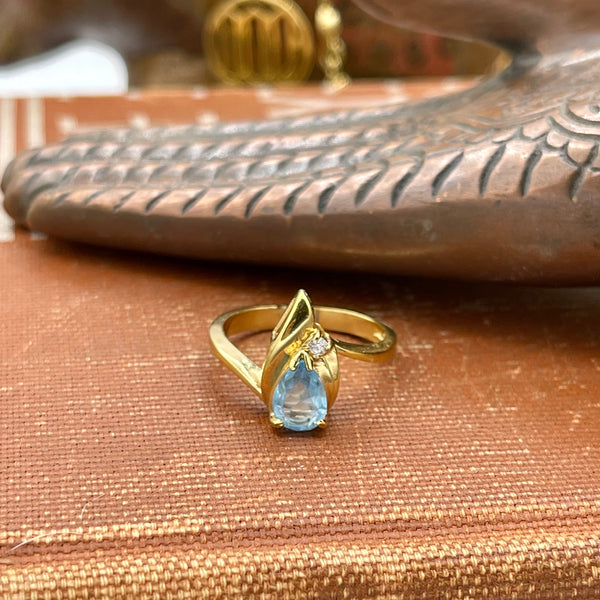 Vintage 14kt Yellow Gold Plated Pear Blue Topaz Ring